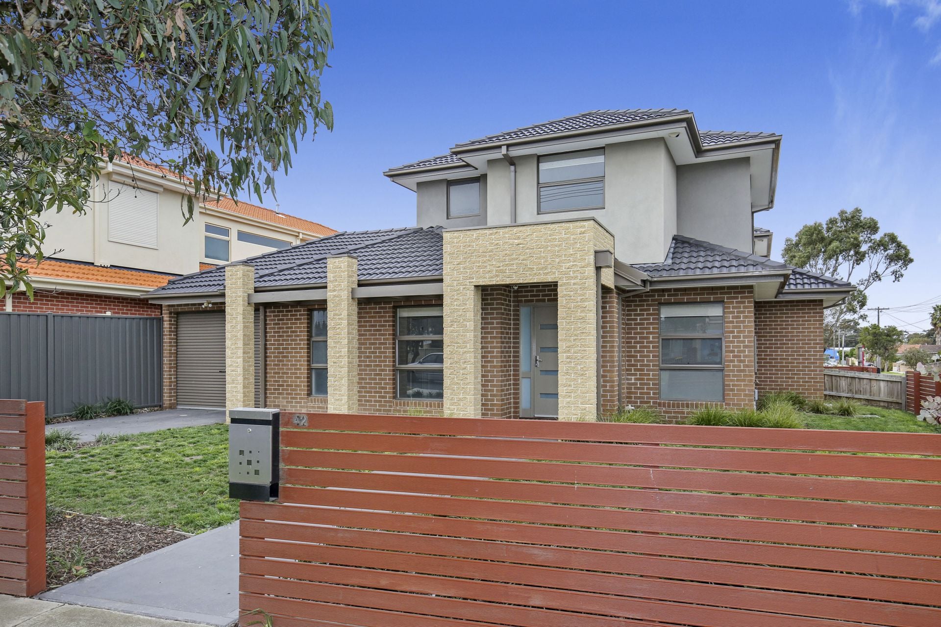 RESIDENCE OFFERS WINNING LIFESTYLE