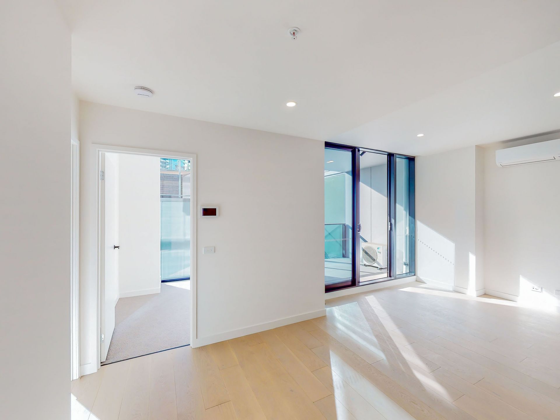 301/39 Park Street, South Melbourne - Thumbnail 4