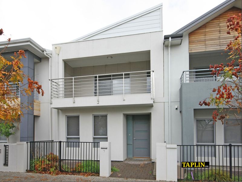 7 Lane, Lightsview Taplin Real Estate