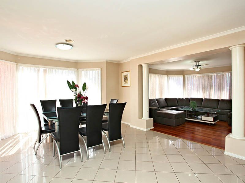 12 Wood Grove, Burnside - Thumbnail 6