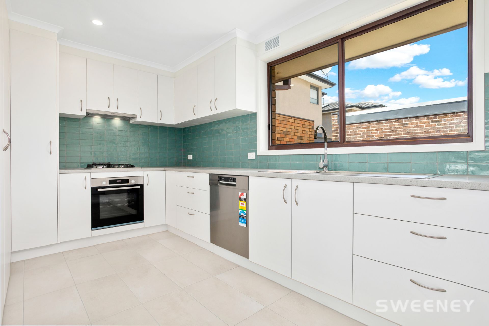 2/49 Rayner Street, Altona - Thumbnail 7