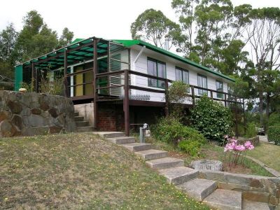 3
 
 
 
  
 
 
 1
 
 
 
  
 
 
 2
 
 
 
 
 
 
 
 67 River Road, AMBLESIDE TAS 7310, Ambleside - Thumbnail 2
