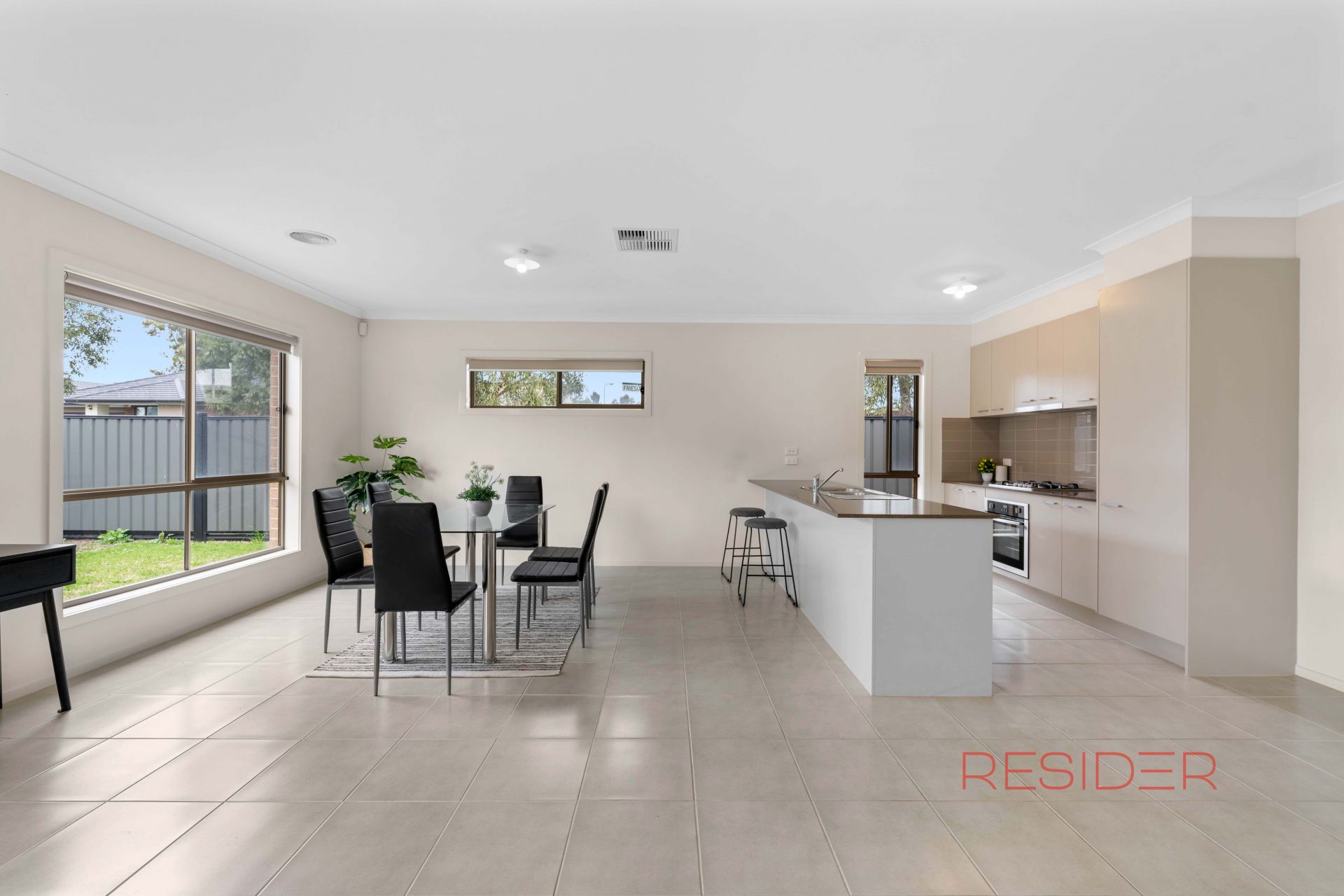 15 Ainslie Rise Mernda, Mernda - Thumbnail 5