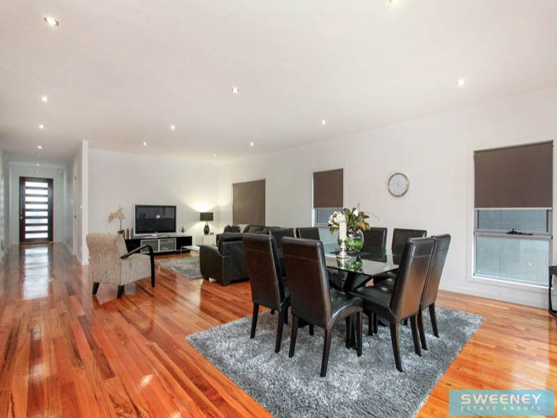13 Seddon Place, Caroline Springs - Thumbnail 6