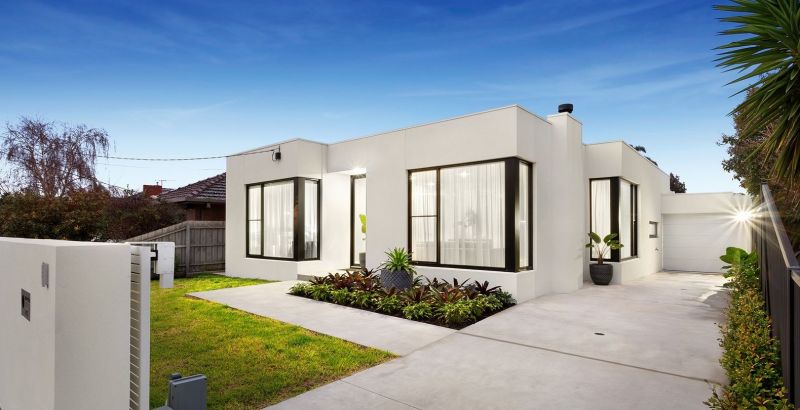 23 Simmons Drive, Seaholme - Thumbnail 2