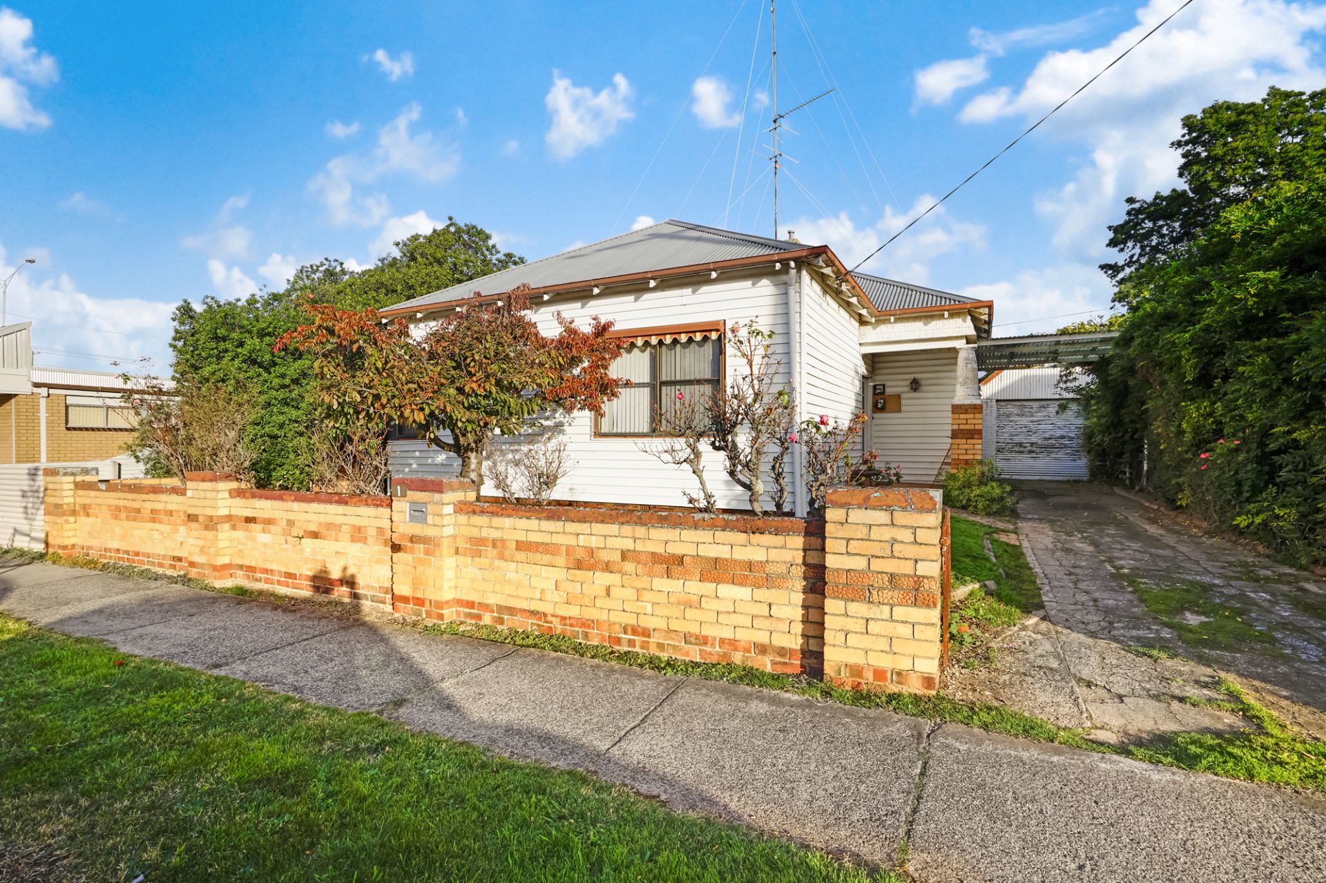 1 Birdwood Avenue Sebastopol VIC, Sebastopol - Thumbnail 4