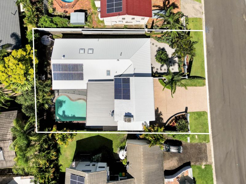 Real Estate For Sale 13 Binalong Drive Ashmore , QLD