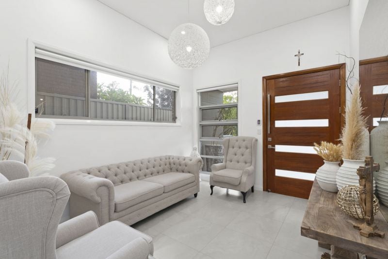 13 Leigh Street, Merrylands