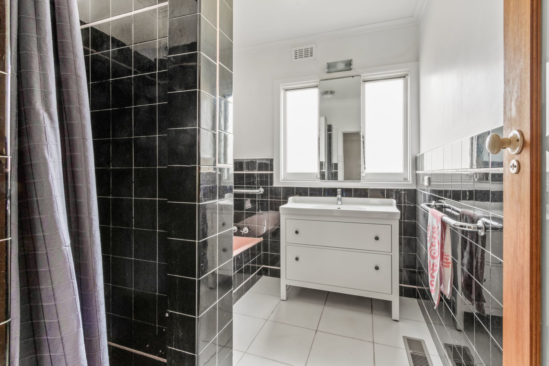 Perfect Spaces To Make Do Before You Make Over