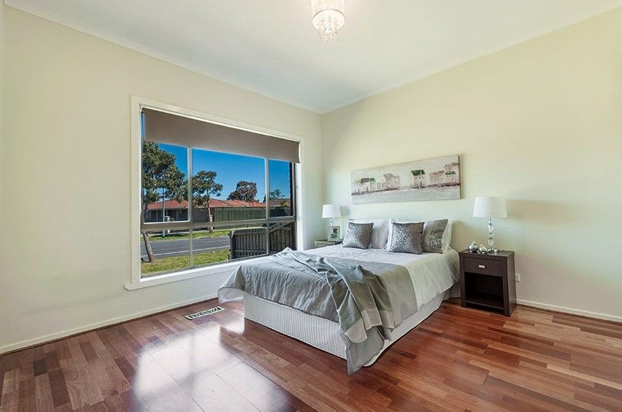 Family Home in A Prime Location!!!