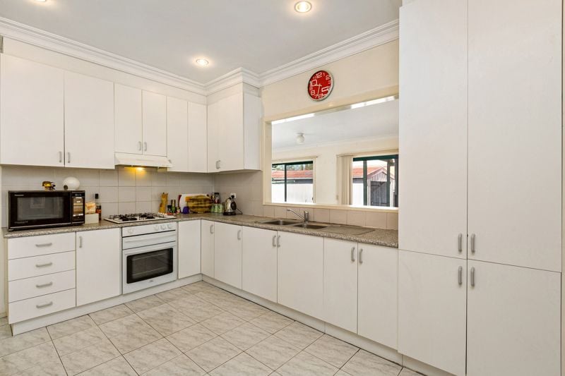 58 Roberts Street, West Footscray - Thumbnail 6