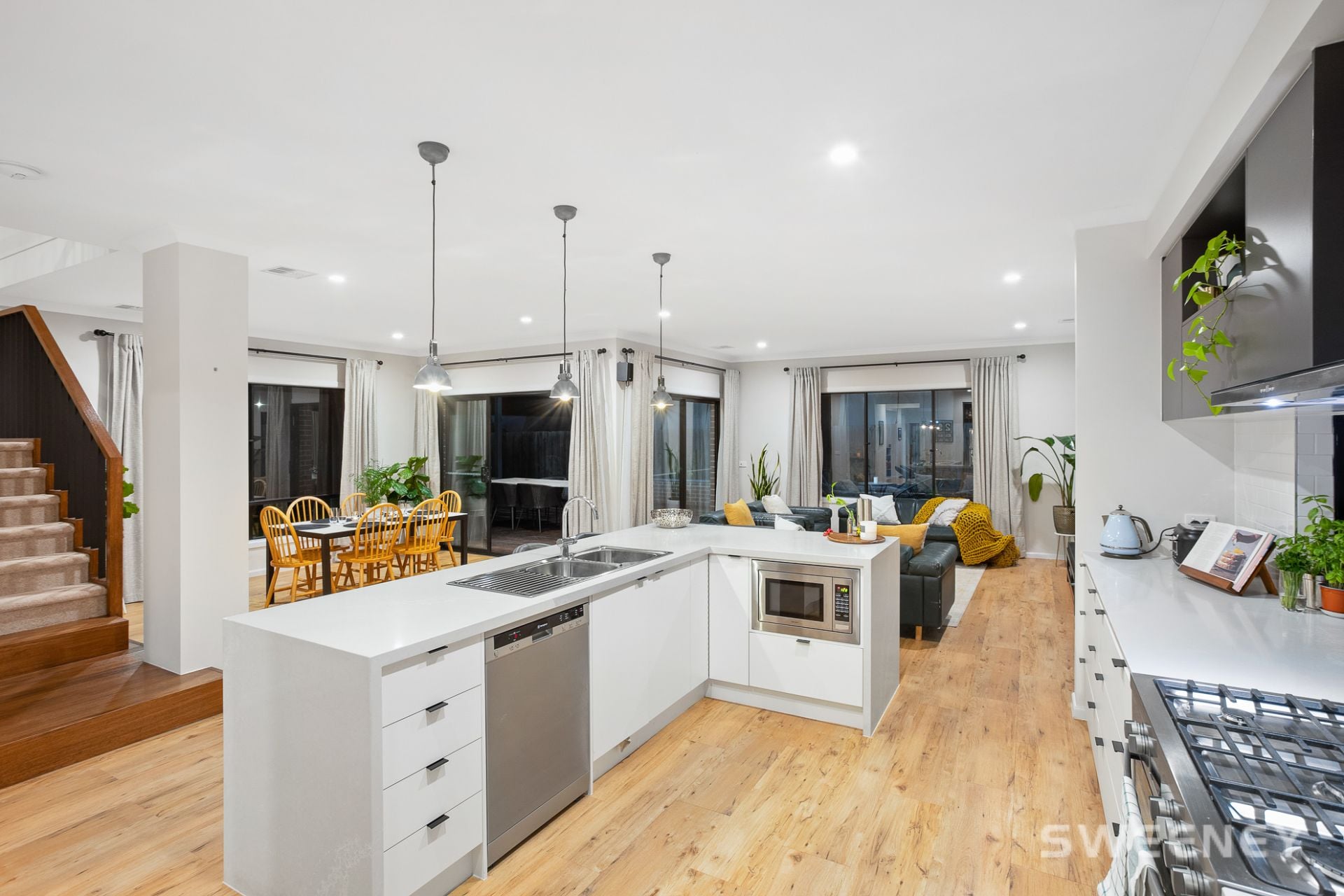 22 Lawrence Court, Altona North - Thumbnail 6