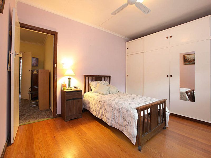 2 Cresser Street, Altona North - Thumbnail 5