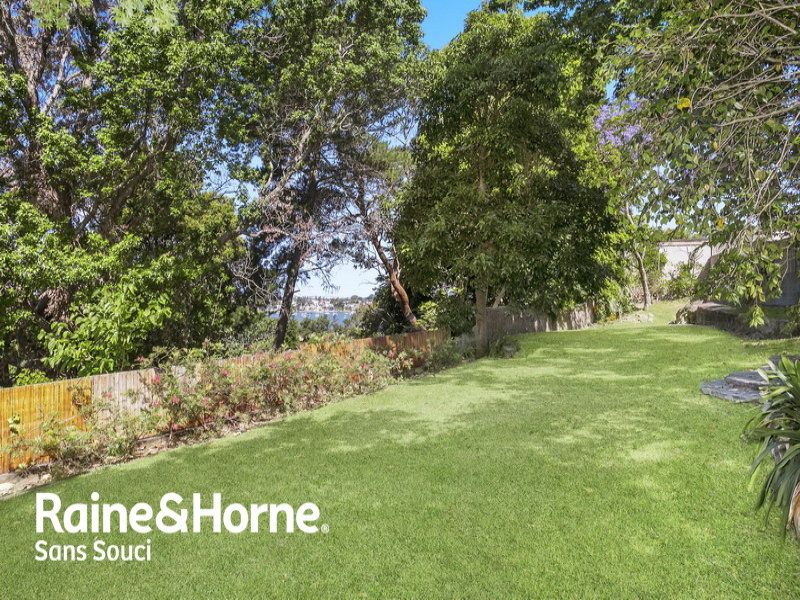 Real Estate For Sale 14 Gnarbo Avenue Carss Park , NSW