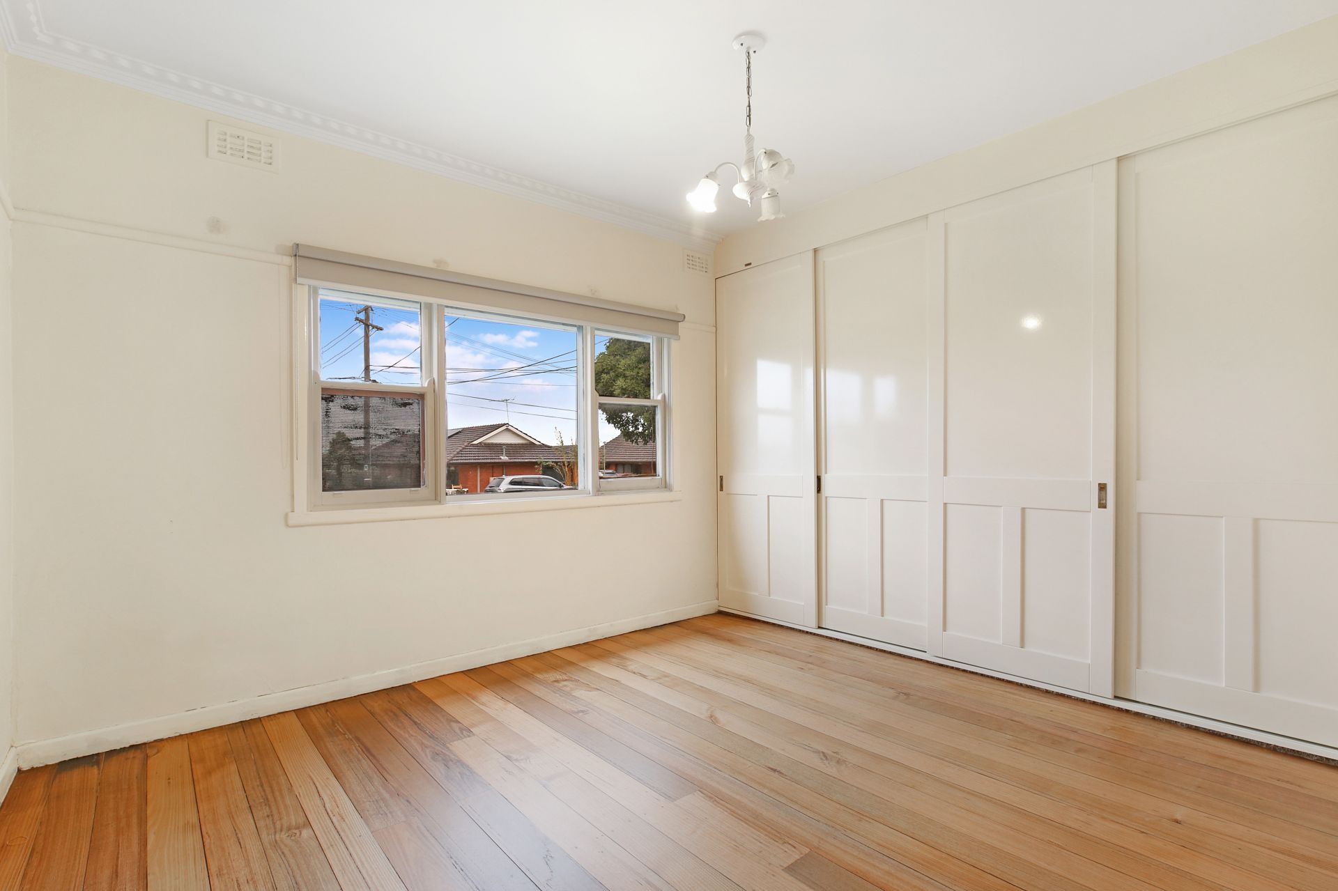 PERFECT SPACE IN A PERFECT PLACE!
