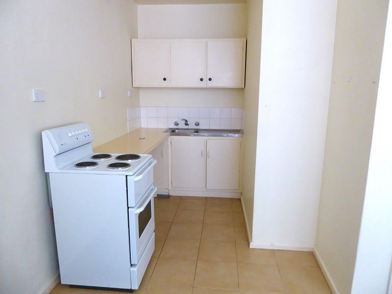 9/20 Loch Avenue, St Kilda East