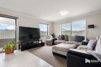 4
 
 
 
  
 
 
 2
 
 
 
  
 
 
 2
 
 
 
 
 
 
 
 10 Freda Court, Latrobe TAS 7307, Latrobe - Thumbnail 3