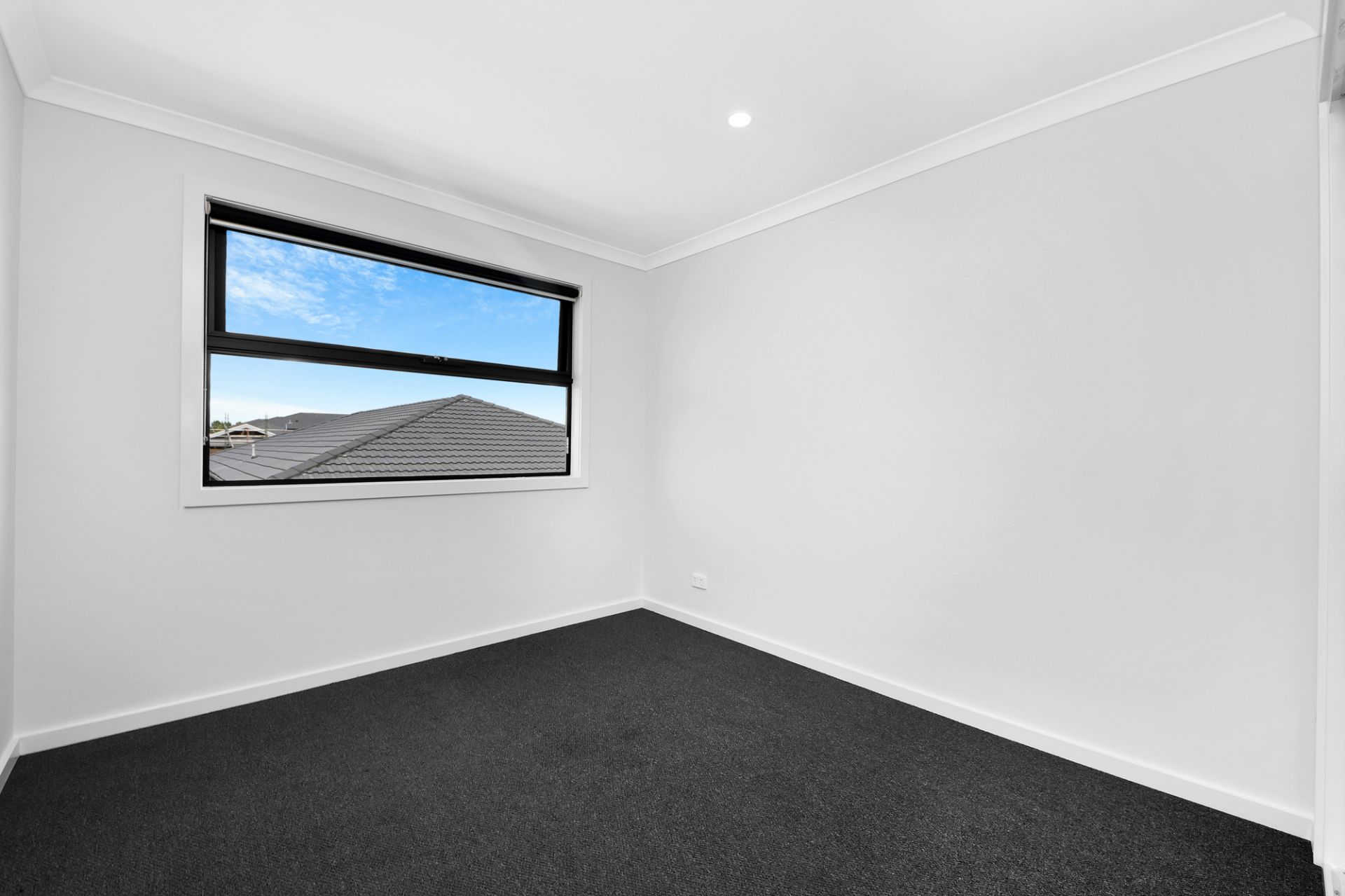 Modern & Brand New Townhouse