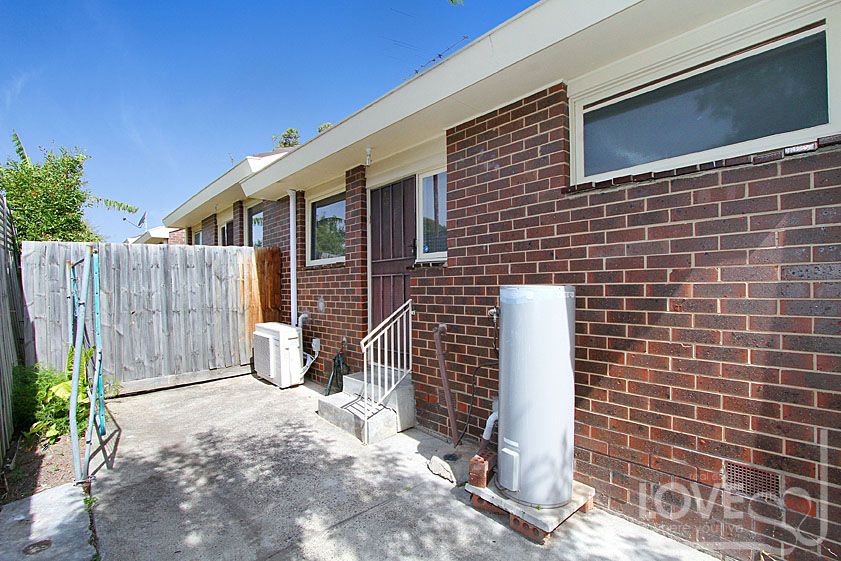 Renovated beauty waiting for you to move in!