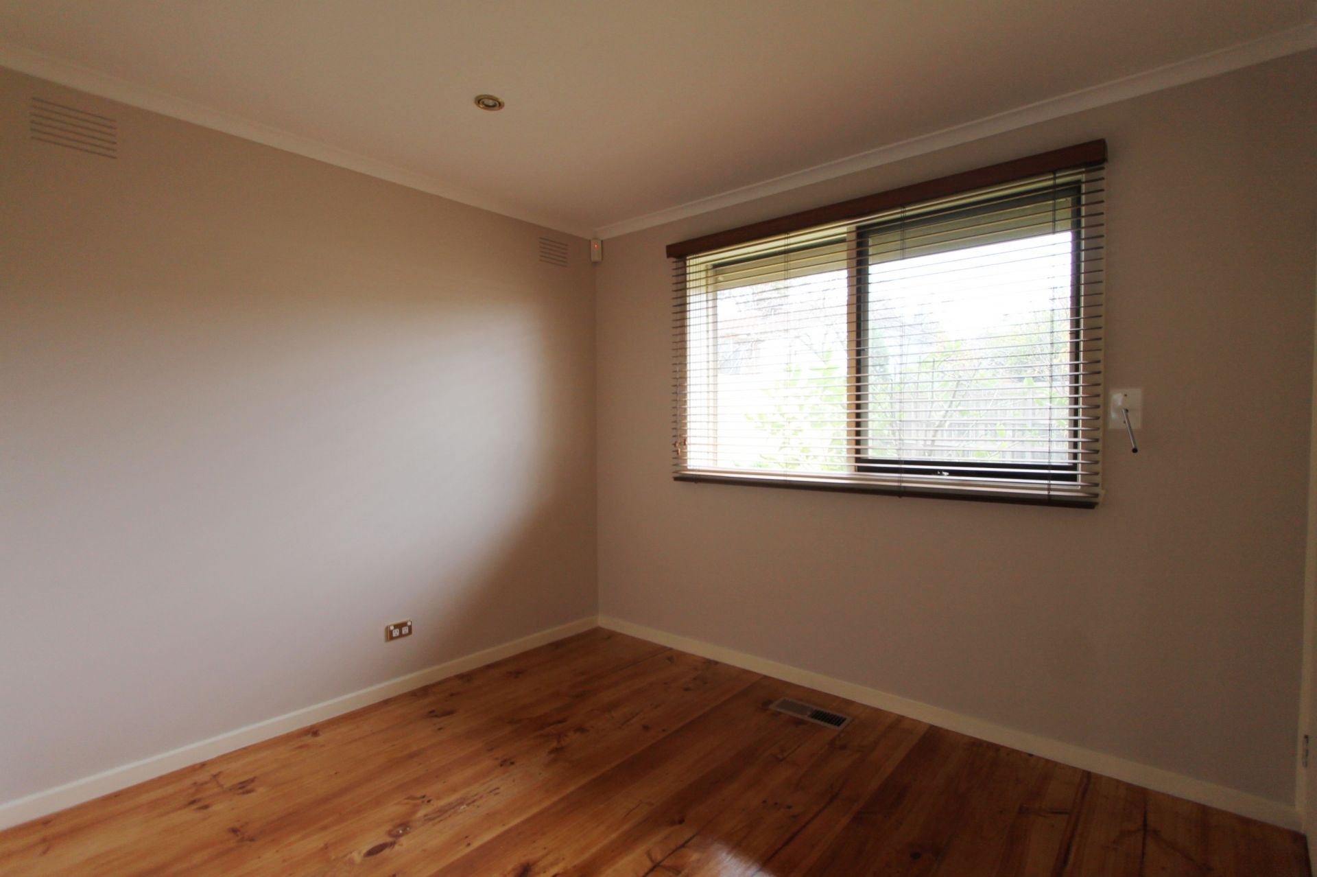 RENOVATED JEWEL !!!