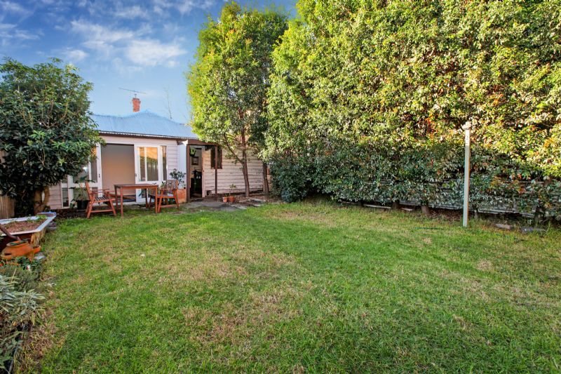 23 LaTrobe Street, Footscray - Thumbnail 6