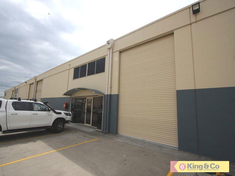 OWNER WILL MEET THE MARKET!