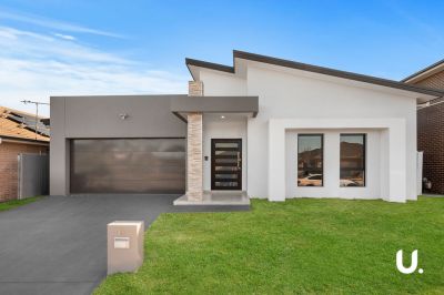 Colebee, 15 Birkdale Street