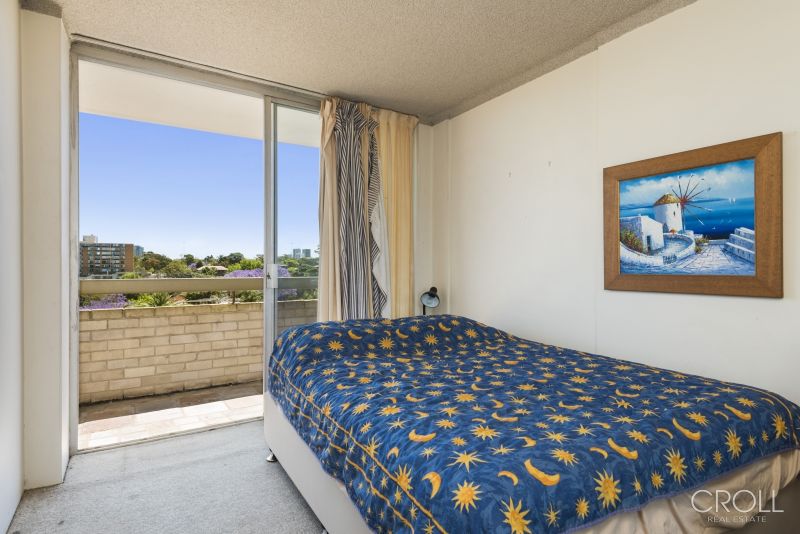18/6-8 Hardie Street NEUTRAL BAY NSW, Bay - Thumbnail 4