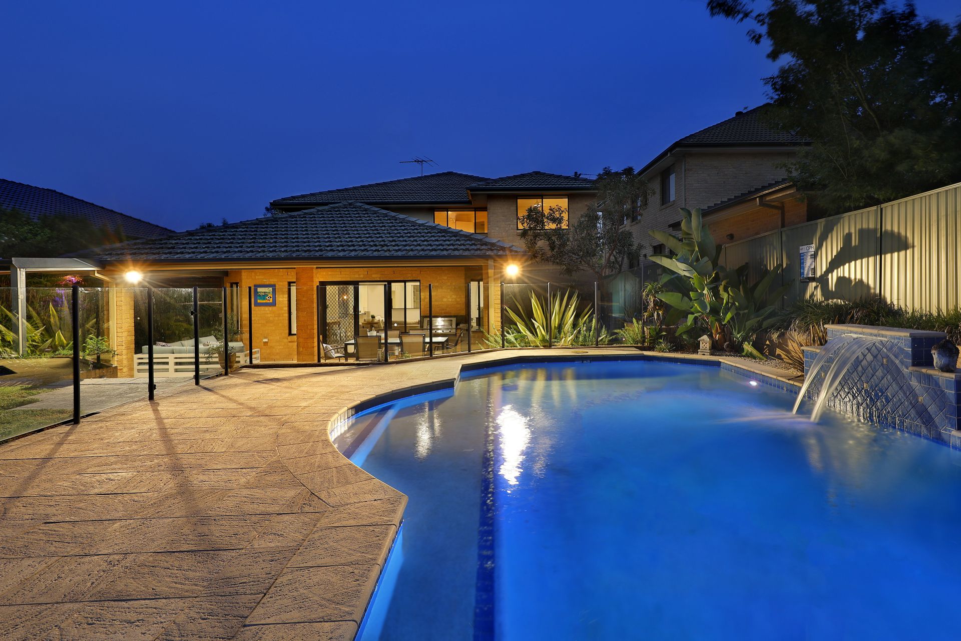 255 Sylvania Road South, GYMEA BAY, Gymea Bay - Thumbnail 2