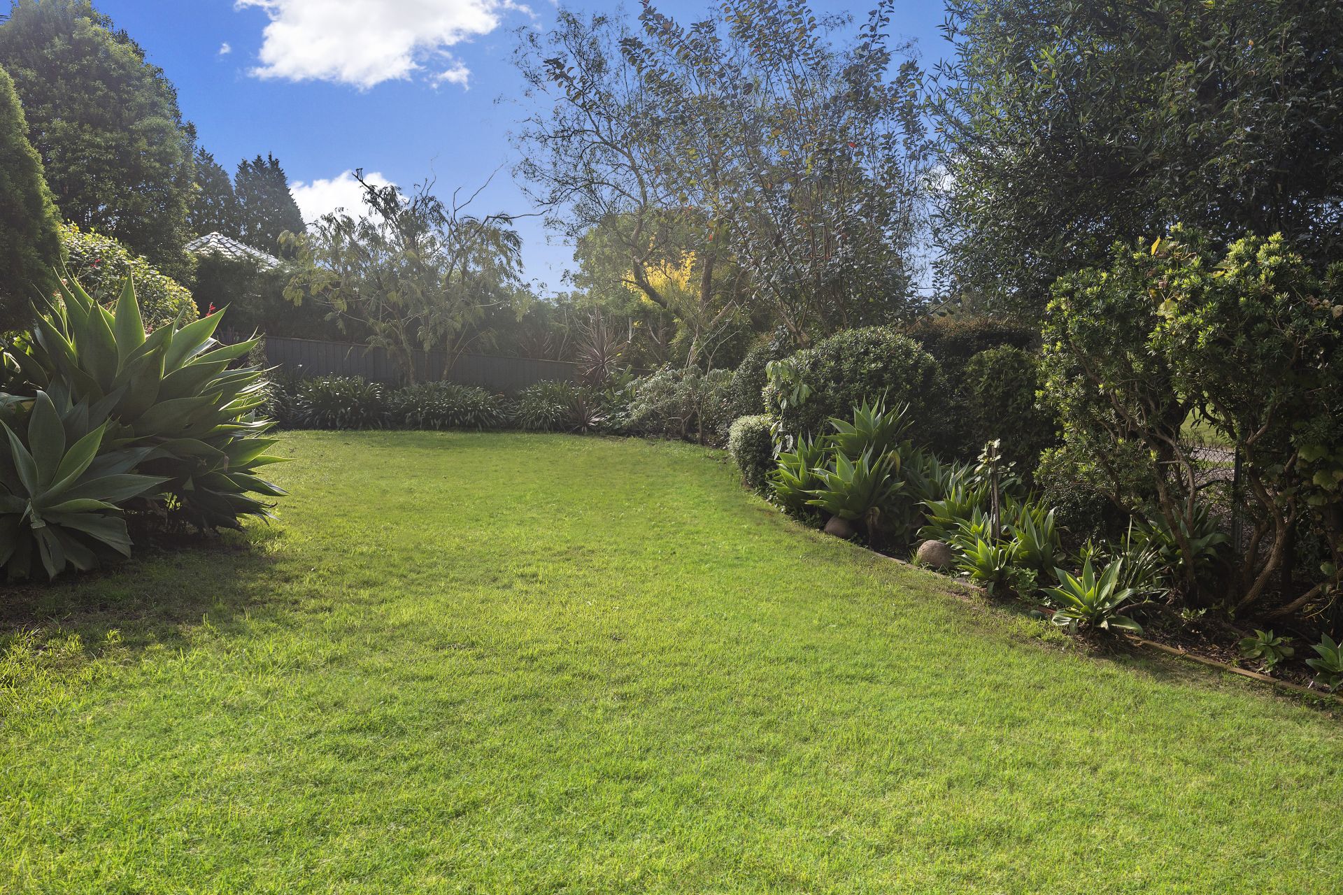 Real Estate For Sale 27 The Greenway Duffys Forest , NSW