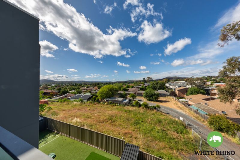 26/9 Stornaway Road, Queanbeyan White Rhino Property
