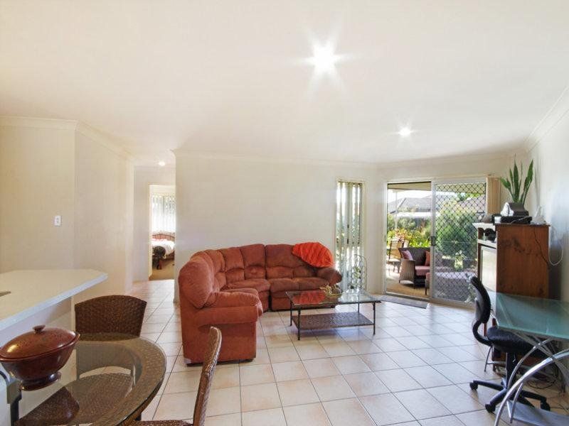 4 Beaver Place SIPPY DOWNS QLD, Sippy Downs - Thumbnail 4