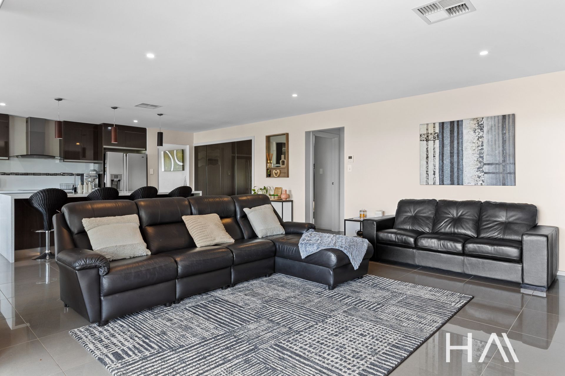 12 Cosgrove Court Beauty Point, Beauty Point - Thumbnail 6