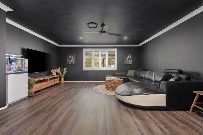 Real Estate For Sale 20 Llanrian Drive Gowrie , NSW