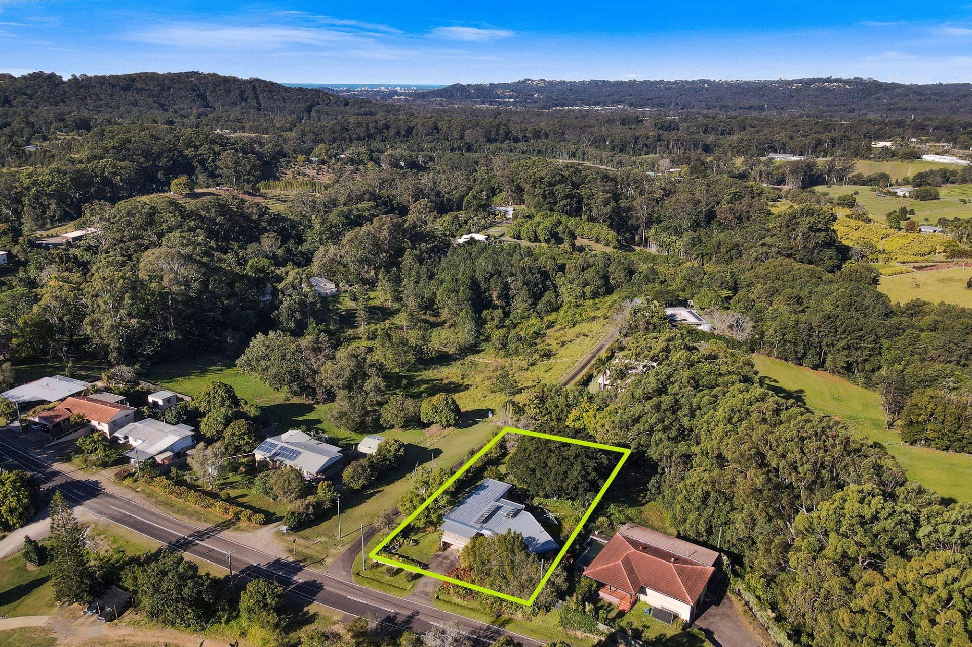 16 Kiel Mountain Road Woombye QLD, Woombye - Thumbnail 4