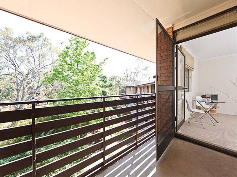4/17 Medley Street, Chifley - Thumbnail 6