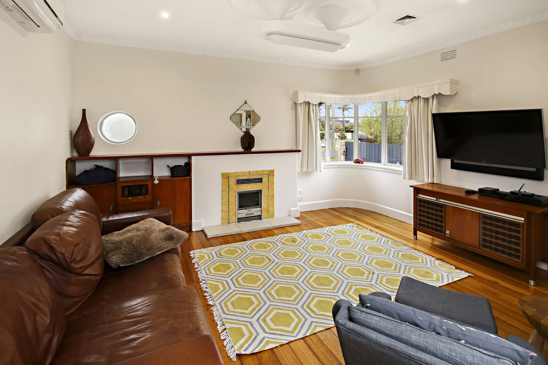 Family Home in Remarkable Location!!!