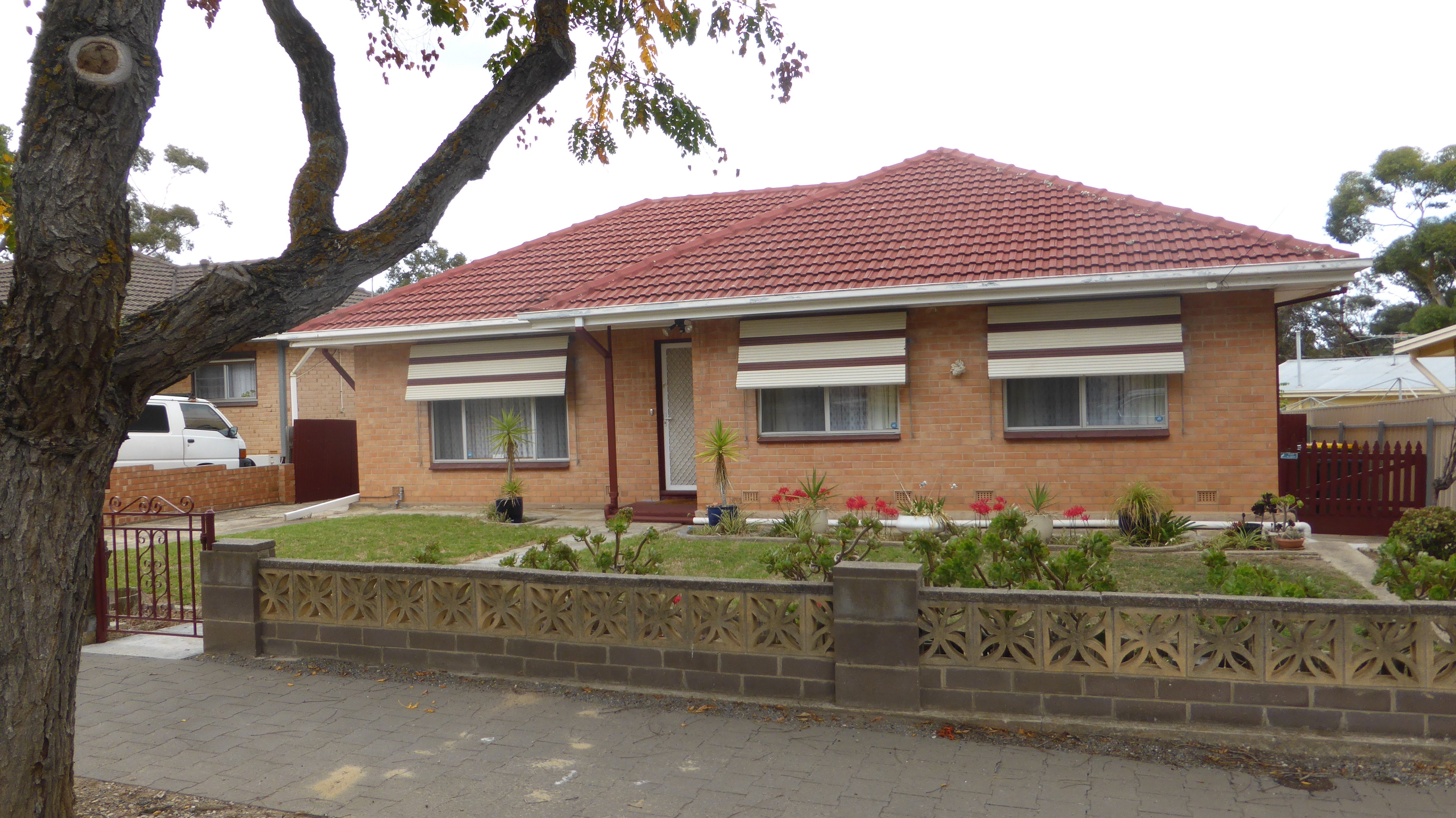 18 Ontario Ave Panorama 5041