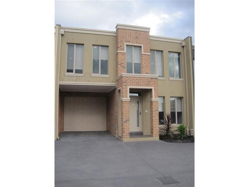 2/191 Gordons Road, South Morang