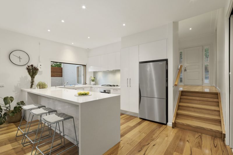 2/71 Kenmare Street, Mont Albert North - Thumbnail 2