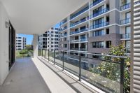 313/18 Corniche Drive, Wentworth Point
