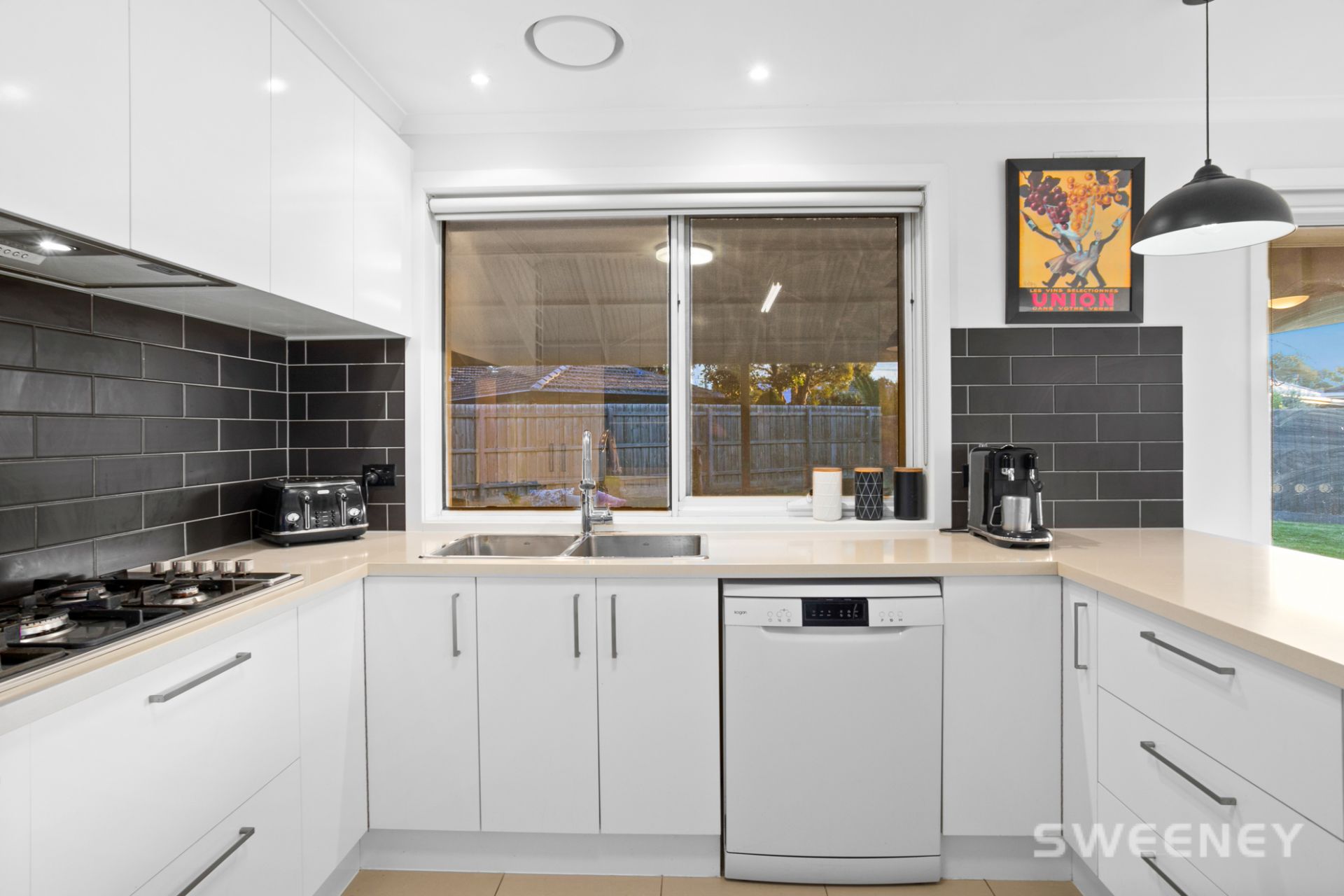 7 Argonaut Place, Altona Meadows - Thumbnail 8