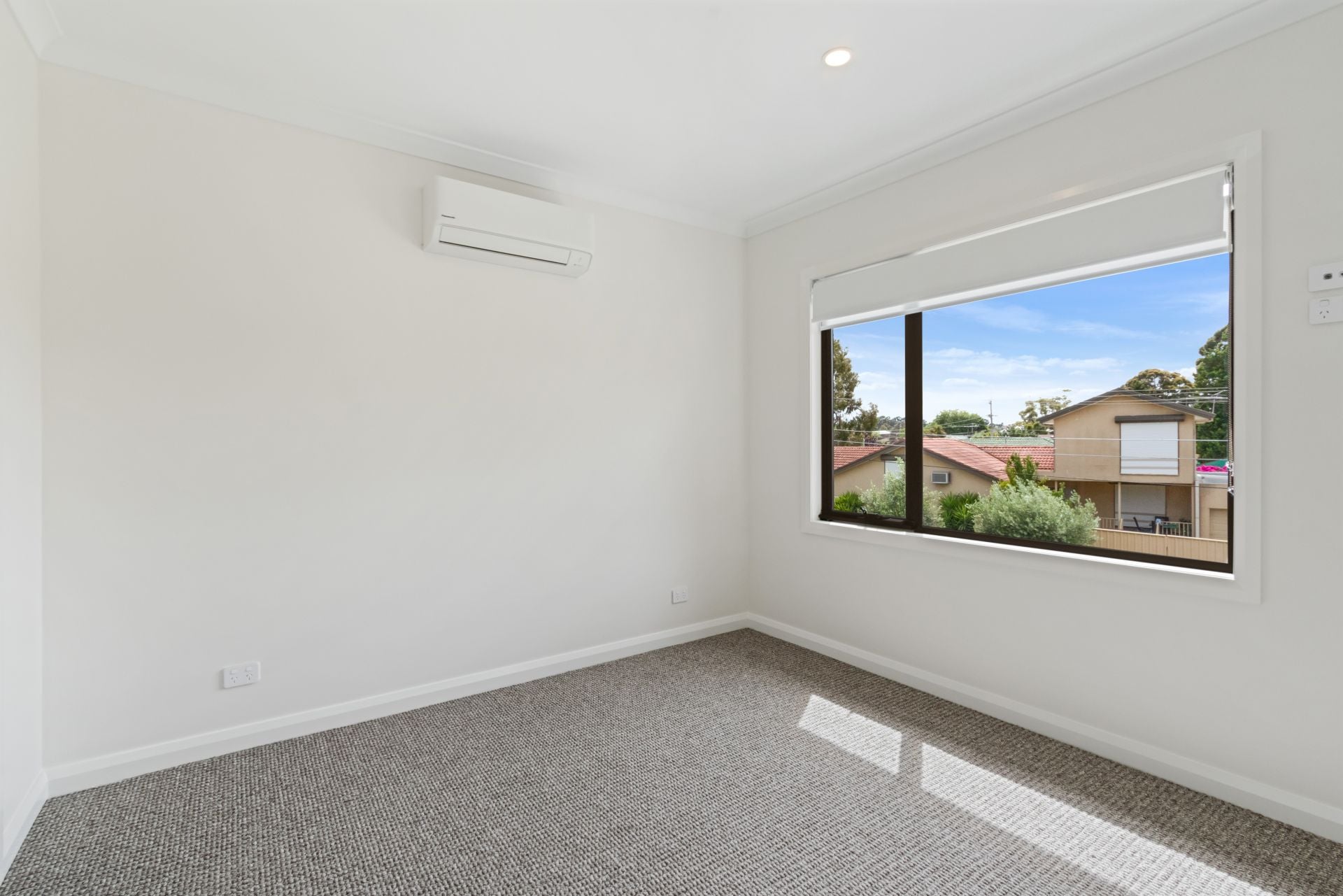 BRAND NEW HOME IN THE HEART OF BUNDOORA