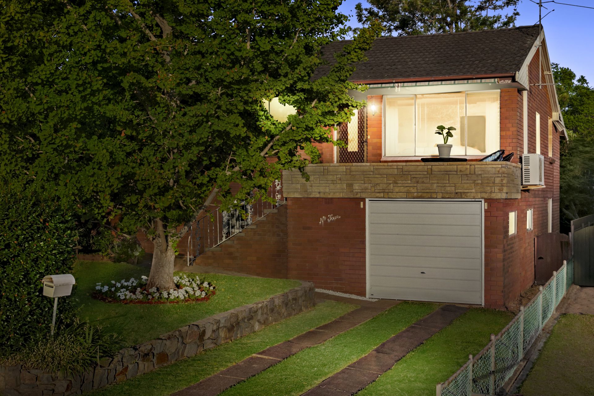 Real Estate For Sale 4 Elizabeth Street Fennell Bay , NSW