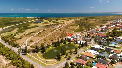 Fantastic 2 Story 4 x 2. Backing onto golf. Views forever!