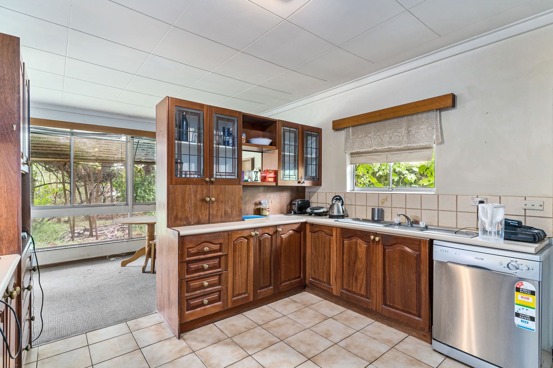 6 Meldon Way Dianella WA, Dianella - Thumbnail 2