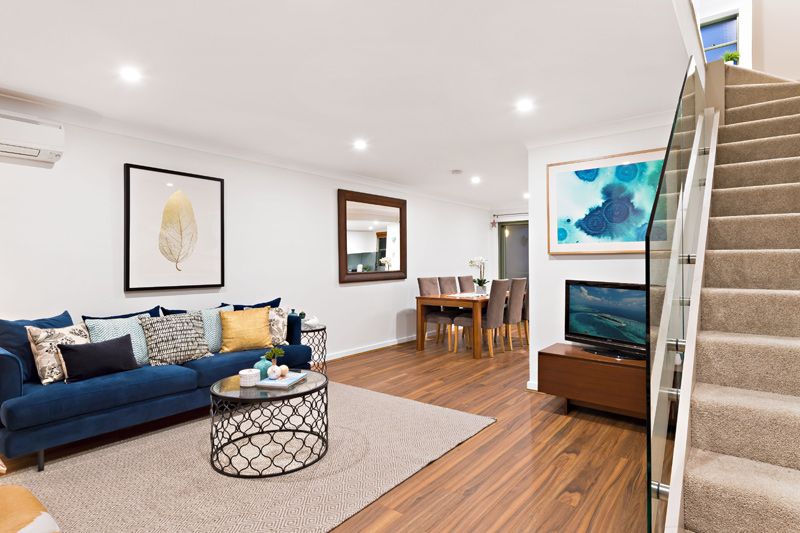 Gorgeous Tri-Level Terrace Townhouse