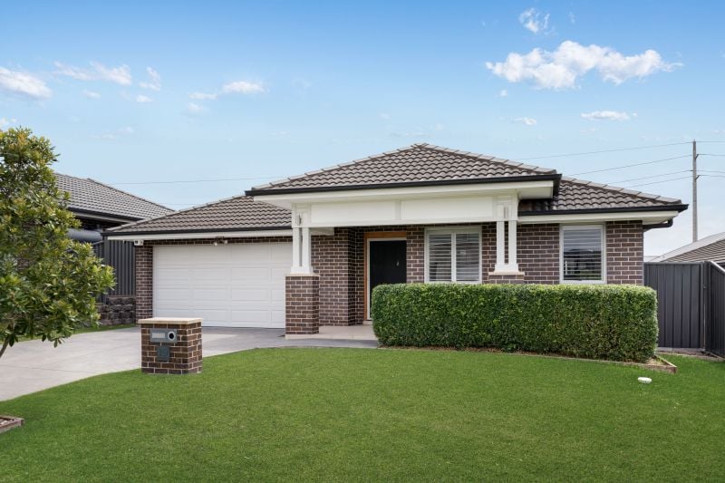 Real Estate For Sale 19 Duffy Avenue Gregory Hills , NSW