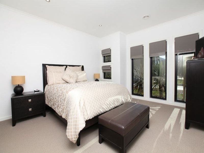 7 Calthorpe Green, Caroline Springs - Thumbnail 8
