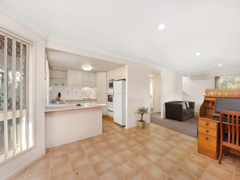2/70 Palm Beach Avenue, PALM BEACH, Palm Beach - Thumbnail 3